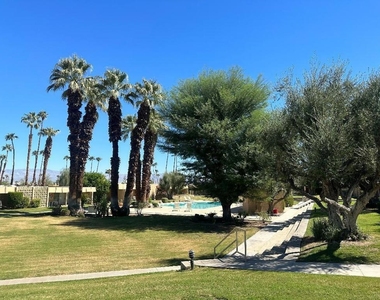 715 Sandpiper Street - Photo Thumbnail 15