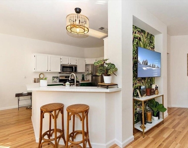 78995 Champagne Lane - Photo Thumbnail 10