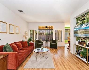 78995 Champagne Lane - Photo Thumbnail 7