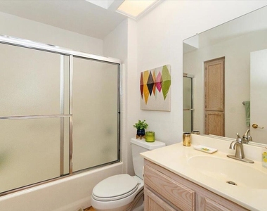 78995 Champagne Lane - Photo Thumbnail 20