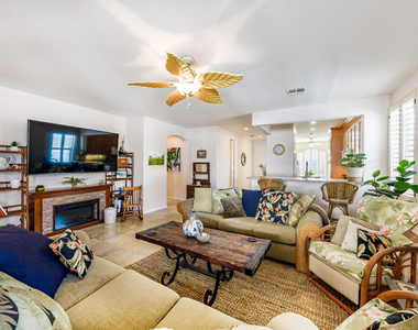 80538 Avenida Camarillo - Photo Thumbnail 4