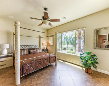 81465 Avenida Montura - Photo Thumbnail 14