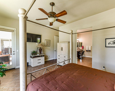 81465 Avenida Montura - Photo Thumbnail 15