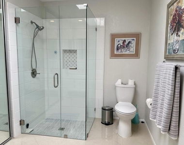 281 Tolosa Circle - Photo Thumbnail 8