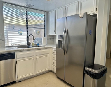 281 Tolosa Circle - Photo Thumbnail 2