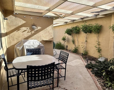 259 Calle Del Verano - Photo Thumbnail 12
