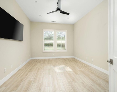 81665 Chant Court - Photo Thumbnail 37