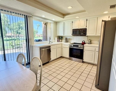 224 Castellana S - Photo Thumbnail 8
