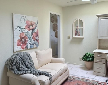 224 Castellana S - Photo Thumbnail 10