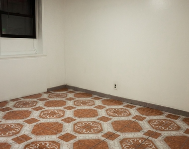34-7 75th Street - Photo Thumbnail 11