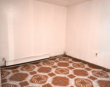 34-7 75th Street - Photo Thumbnail 5