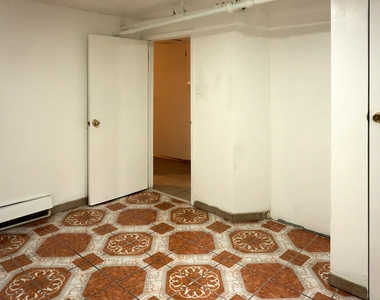 34-7 75th Street - Photo Thumbnail 12
