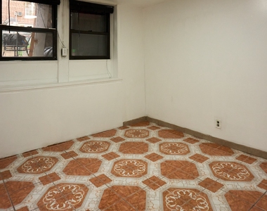 34-7 75th Street - Photo Thumbnail 10