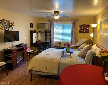 46011 Sandia Creek - Photo Thumbnail 8