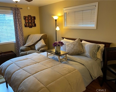 46011 Sandia Creek - Photo Thumbnail 1