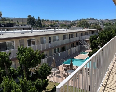 25925 Narbonne Avenue - Photo Thumbnail 6