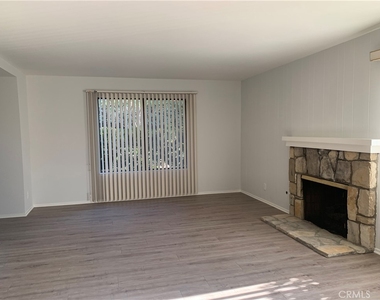 28000 Ridgebluff Court - Photo Thumbnail 3