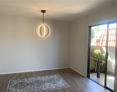 28000 Ridgebluff Court - Photo Thumbnail 7