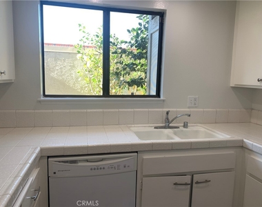 28000 Ridgebluff Court - Photo Thumbnail 27