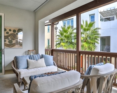 3319 Doheny Way - Photo Thumbnail 25