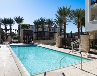 3319 Doheny Way - Photo Thumbnail 47