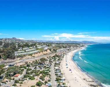 3319 Doheny Way - Photo Thumbnail 56