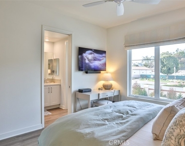 3319 Doheny Way - Photo Thumbnail 30