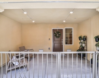 3319 Doheny Way - Photo Thumbnail 4