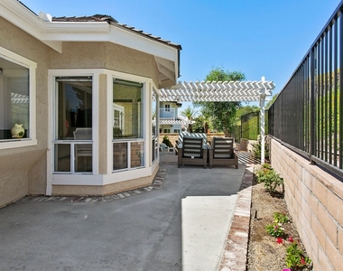 28602 Silverton Dr - Photo Thumbnail 28