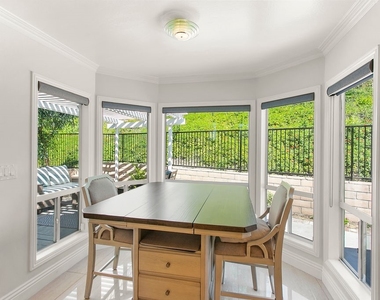 28602 Silverton Dr - Photo Thumbnail 12