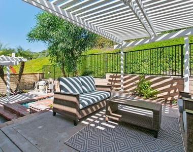 28602 Silverton Dr - Photo Thumbnail 29