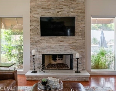 44451 Kings Canyon Lane - Photo Thumbnail 15