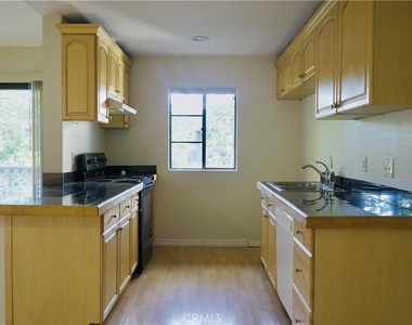 32221 N Alipaz Street - Photo Thumbnail 12