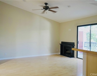 32221 N Alipaz Street - Photo Thumbnail 23