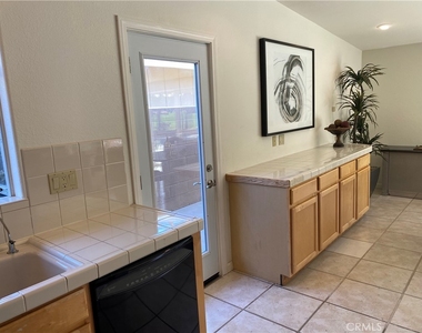 76829 Iroquois Drive - Photo Thumbnail 7