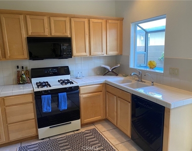 76829 Iroquois Drive - Photo Thumbnail 5