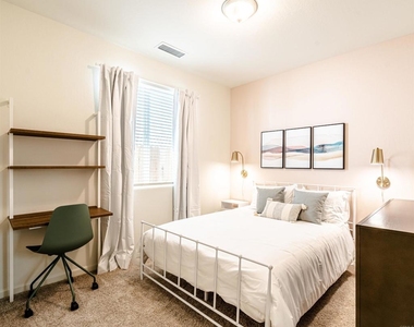 6563 E Tobey Avenue - Photo Thumbnail 18