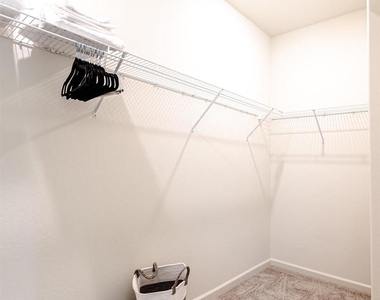 6563 E Tobey Avenue - Photo Thumbnail 13