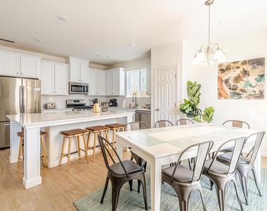 6563 E Tobey Avenue - Photo Thumbnail 2