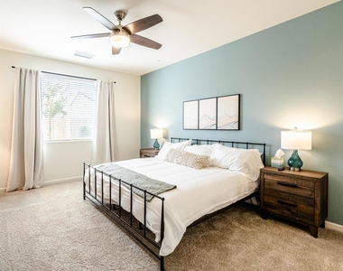 6563 E Tobey Avenue - Photo Thumbnail 3