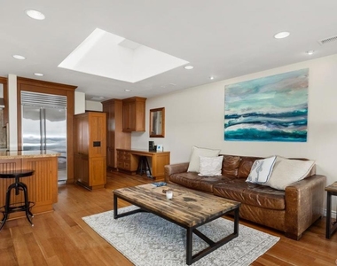 1552 Camino Del Mar - Photo Thumbnail 3