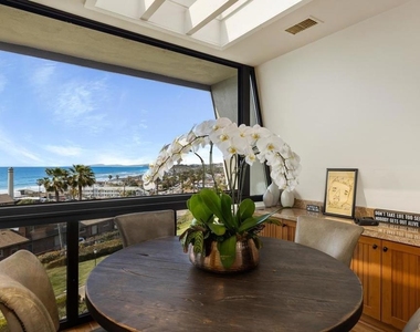 1552 Camino Del Mar - Photo Thumbnail 1