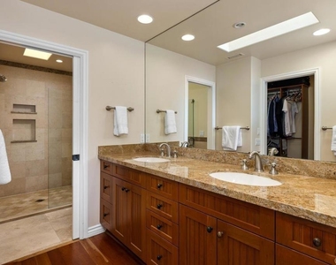 1552 Camino Del Mar - Photo Thumbnail 11