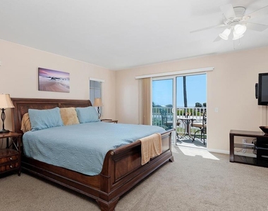 6963 Tradewinds Drive - Photo Thumbnail 21