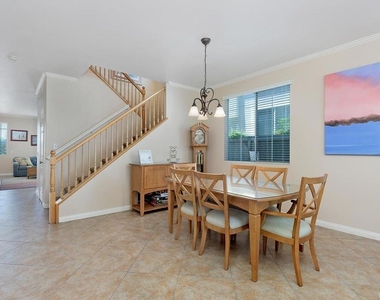 6963 Tradewinds Drive - Photo Thumbnail 10