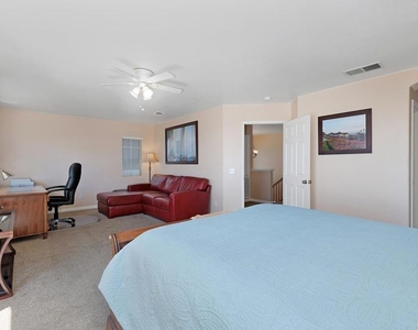 6963 Tradewinds Drive - Photo Thumbnail 22