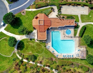 6675 Paseo Del Norte - Photo Thumbnail 18