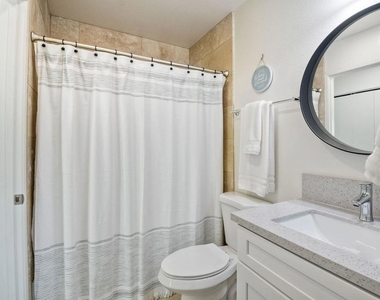 6675 Paseo Del Norte - Photo Thumbnail 14