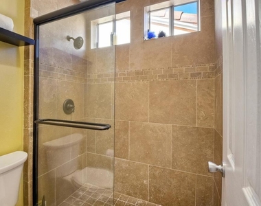 4243 Arroyo Vista Way - Photo Thumbnail 16