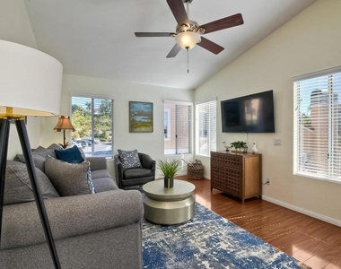 4243 Arroyo Vista Way - Photo Thumbnail 8